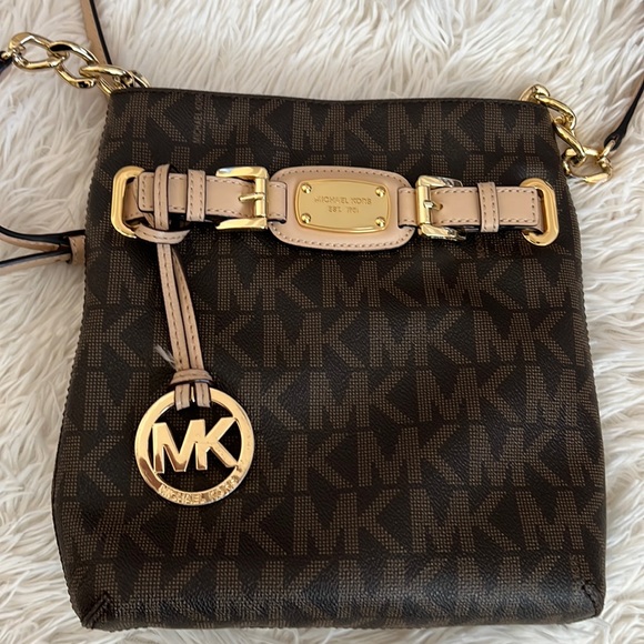 MICHAEL Michael Kors Handbags - Michael Kors logo crossbody